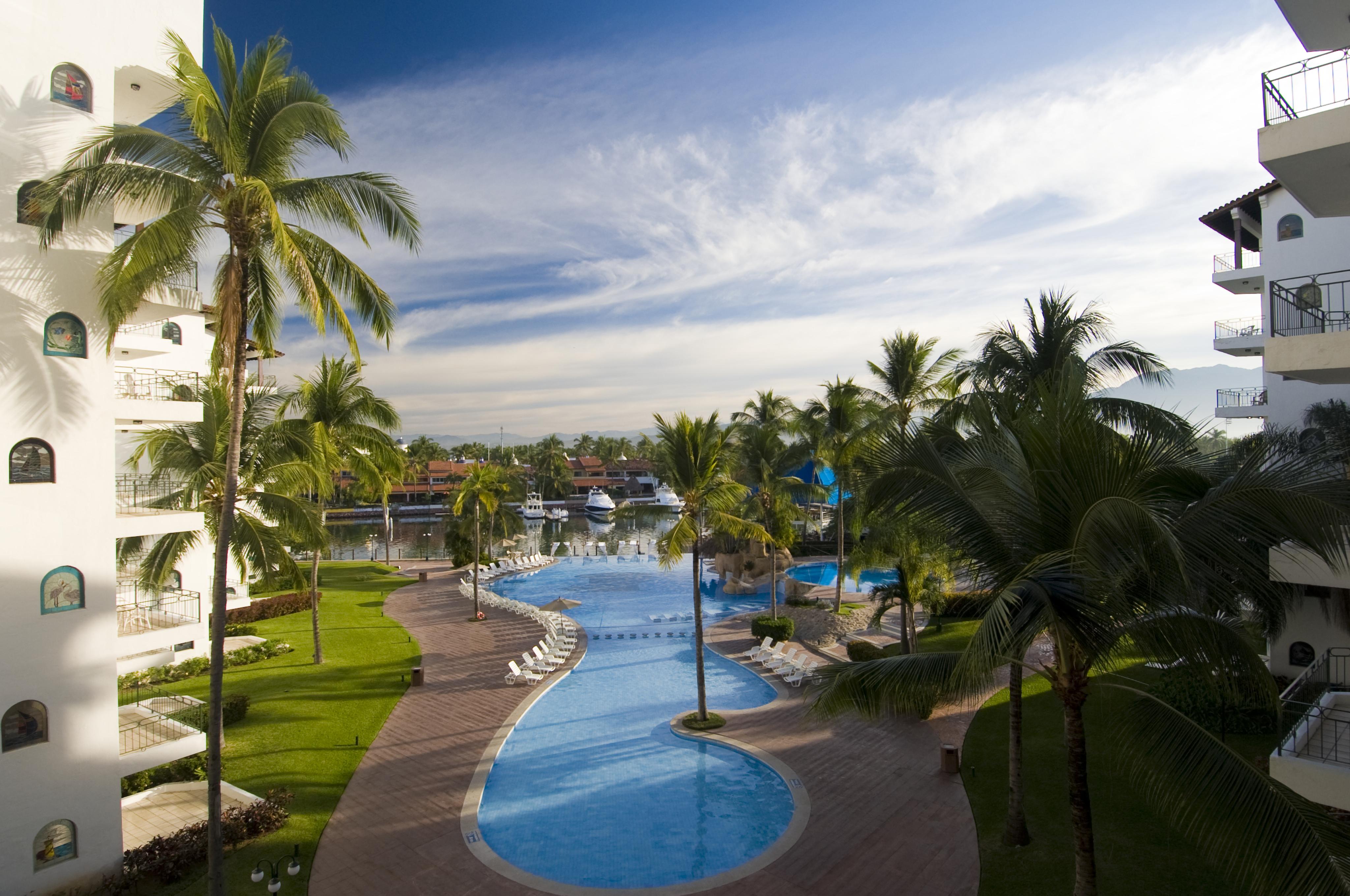Vamar Vallarta All Inclusive Marina & Beach Resort بويرتو فالارتا المظهر الخارجي الصورة
