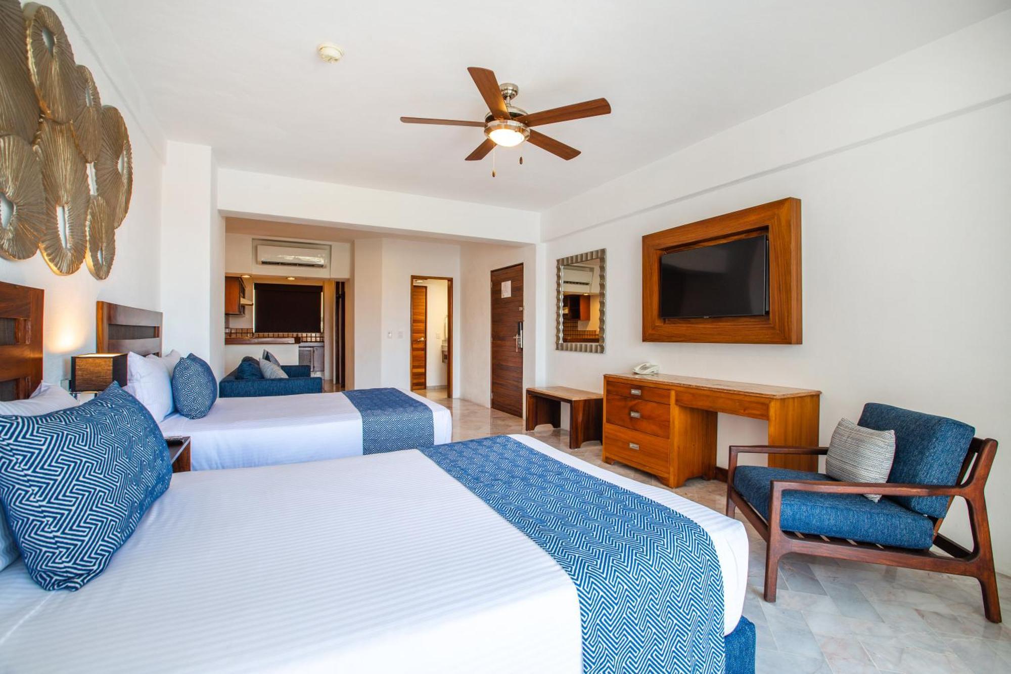 Vamar Vallarta All Inclusive Marina & Beach Resort بويرتو فالارتا المظهر الخارجي الصورة