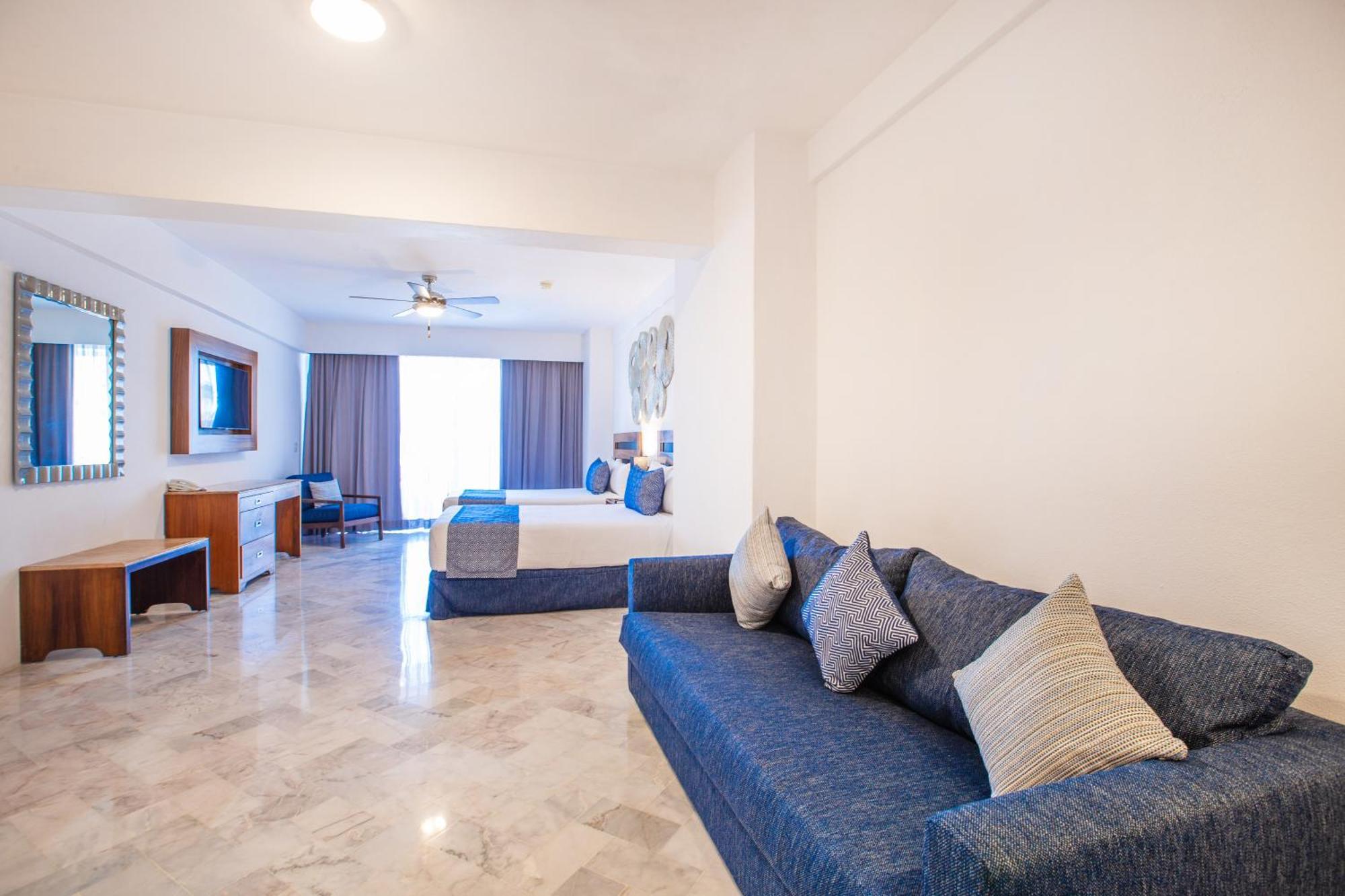 Vamar Vallarta All Inclusive Marina & Beach Resort بويرتو فالارتا المظهر الخارجي الصورة