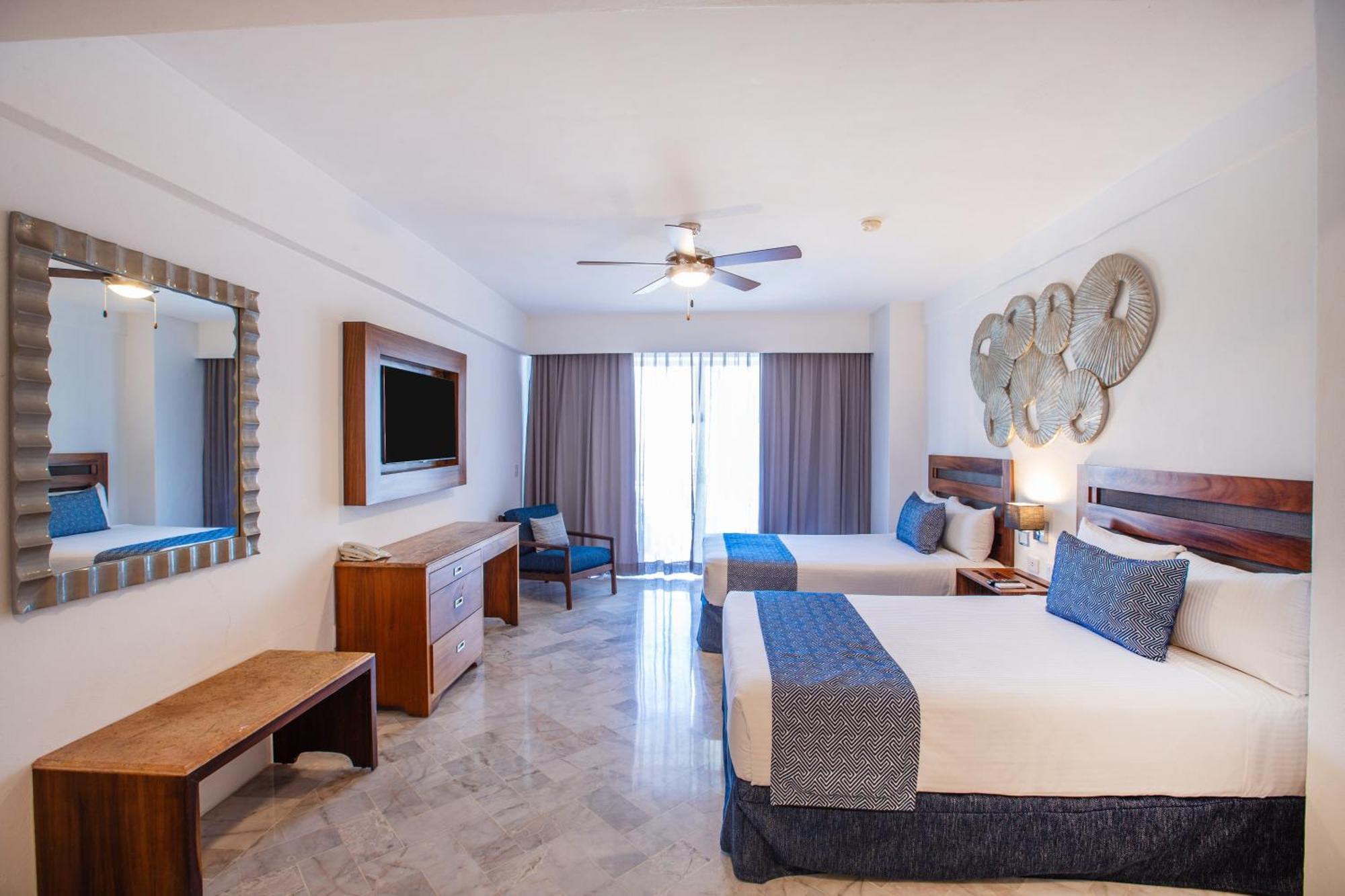 Vamar Vallarta All Inclusive Marina & Beach Resort بويرتو فالارتا المظهر الخارجي الصورة