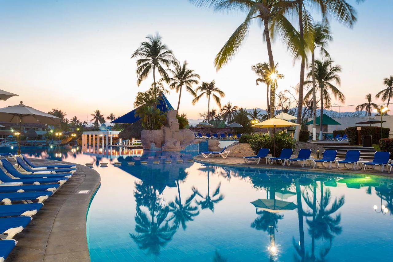 Vamar Vallarta All Inclusive Marina & Beach Resort بويرتو فالارتا المظهر الخارجي الصورة